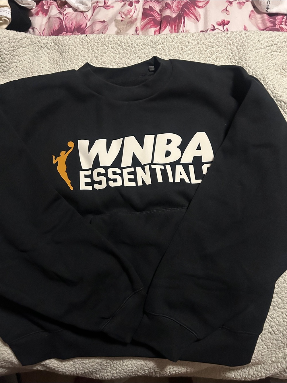 Essentials Black WNBA Crewneck Sweatshirt Size XL